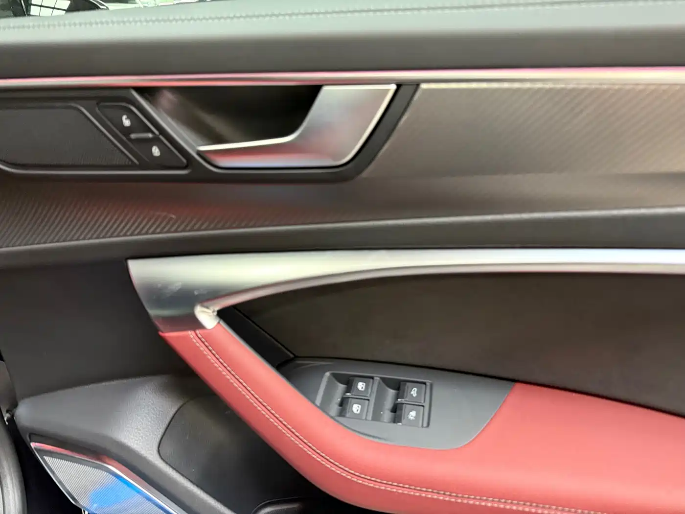 Photo 12 - Audi A7L