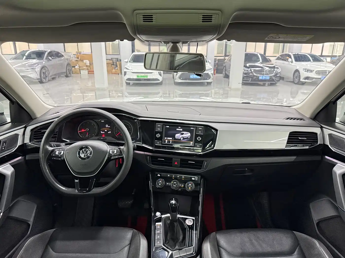 Volkswagen Tayron 2019 330TSI 2WD Luxury China VI фото 10