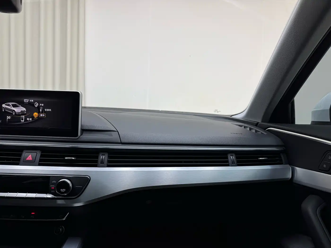 Audi A4L 2019 40 TFSI Fashion (China VI) фото 28