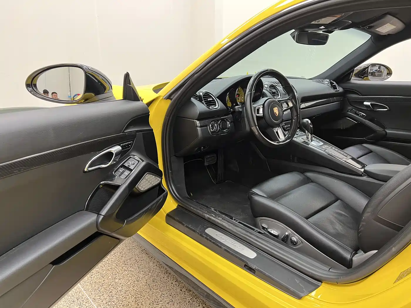 Porsche 718 2016 Cayman 2.0T фото 16