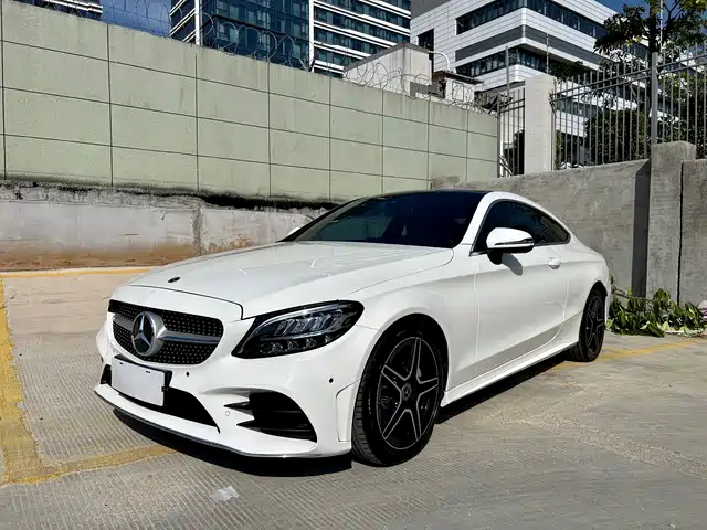 MERCEDES-BENZ C CLASS