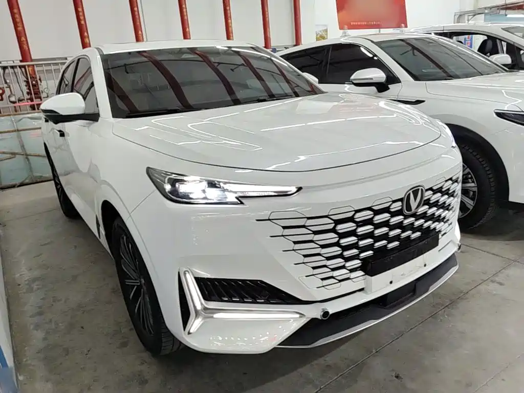 Changan UNI-K 2024 2024 2.0T FWD Comfort