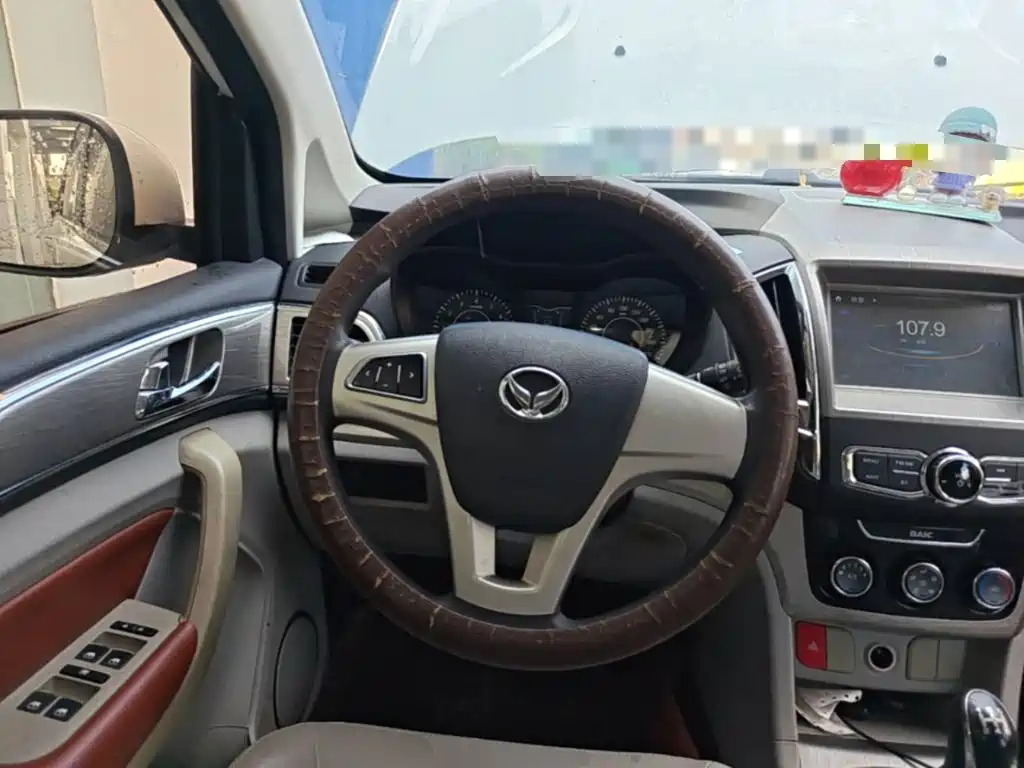 BAIC Huansu H3 2016 2016 H3F 1.5L Manual Noble