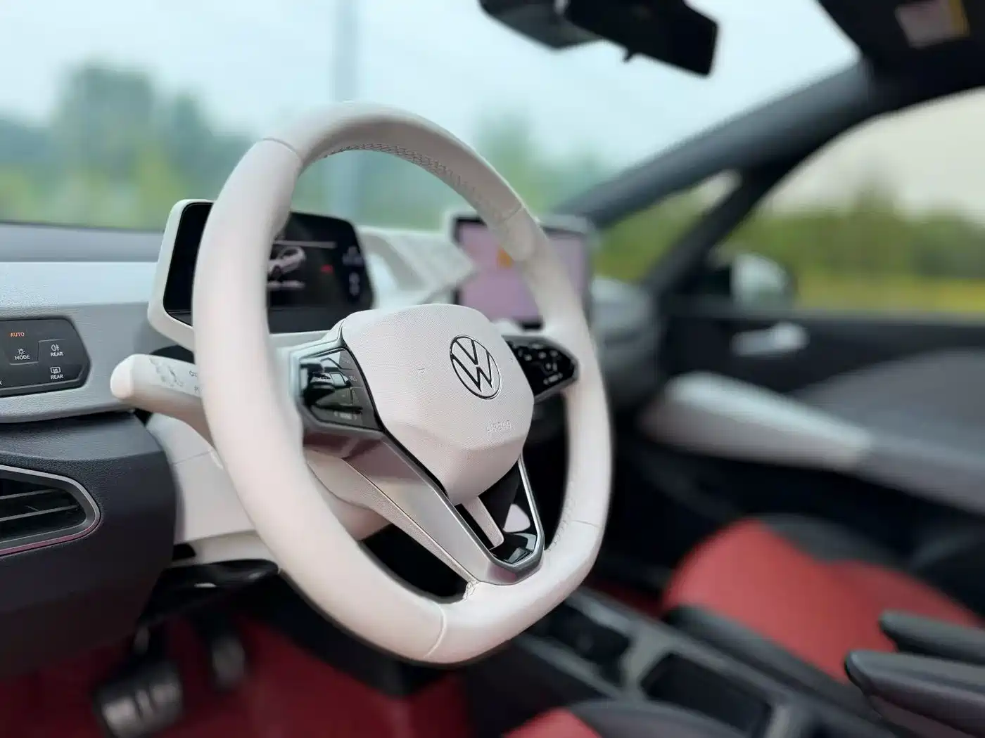 Volkswagen ID.3 2024 Pure Smart Edition фото 4