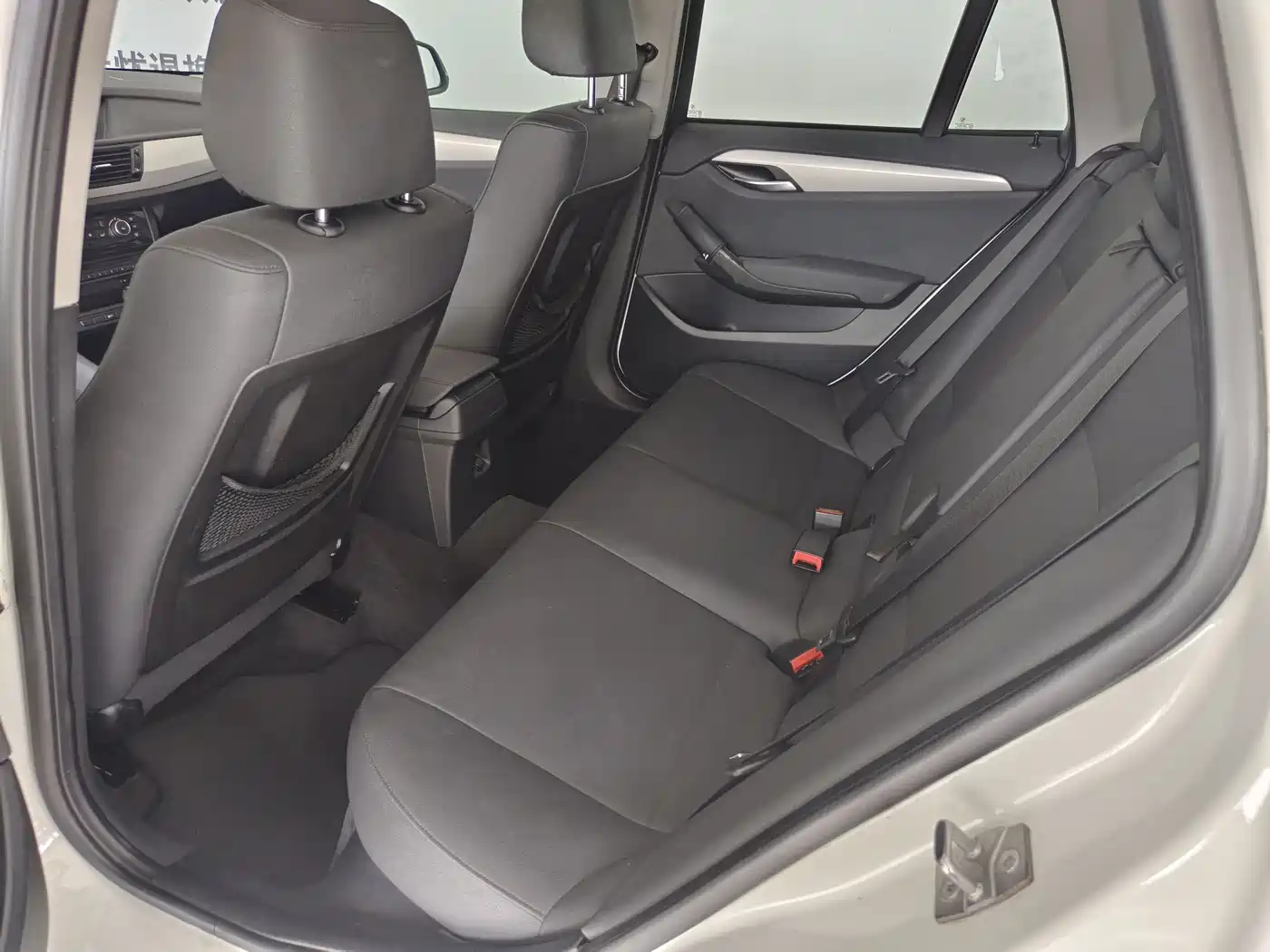 BMW X1 (Import) 2012 sDrive18i Luxury фото 8