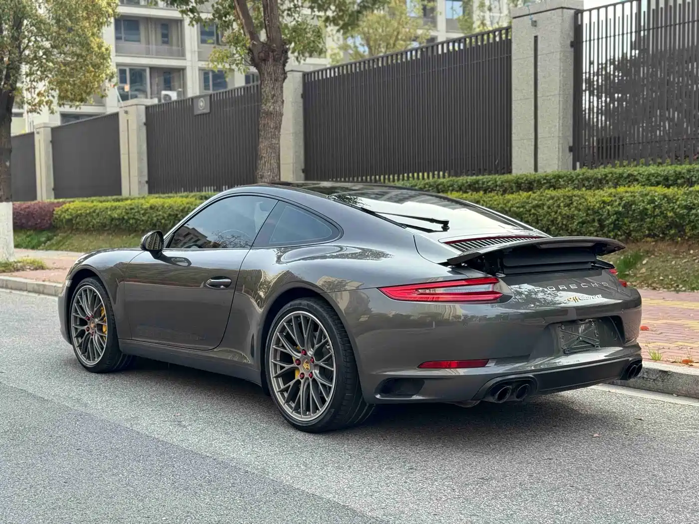 Porsche 911 2016 Carrera 3.0T фото 14