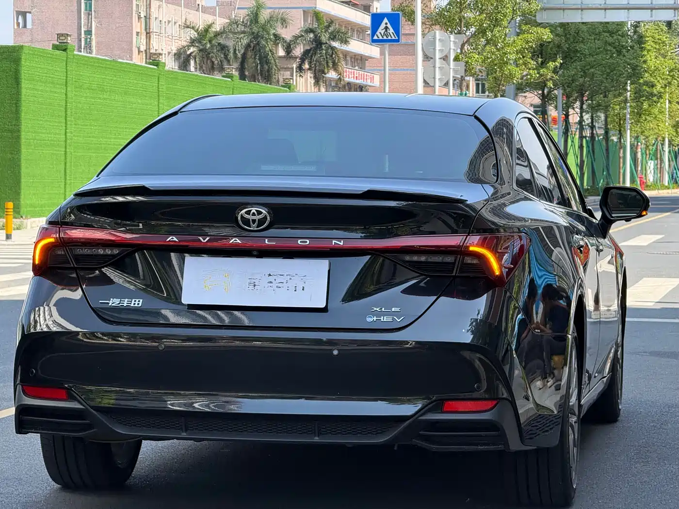 Toyota Avalon 2024 Model Hybrid 2.0L Prestige Edition фото 22