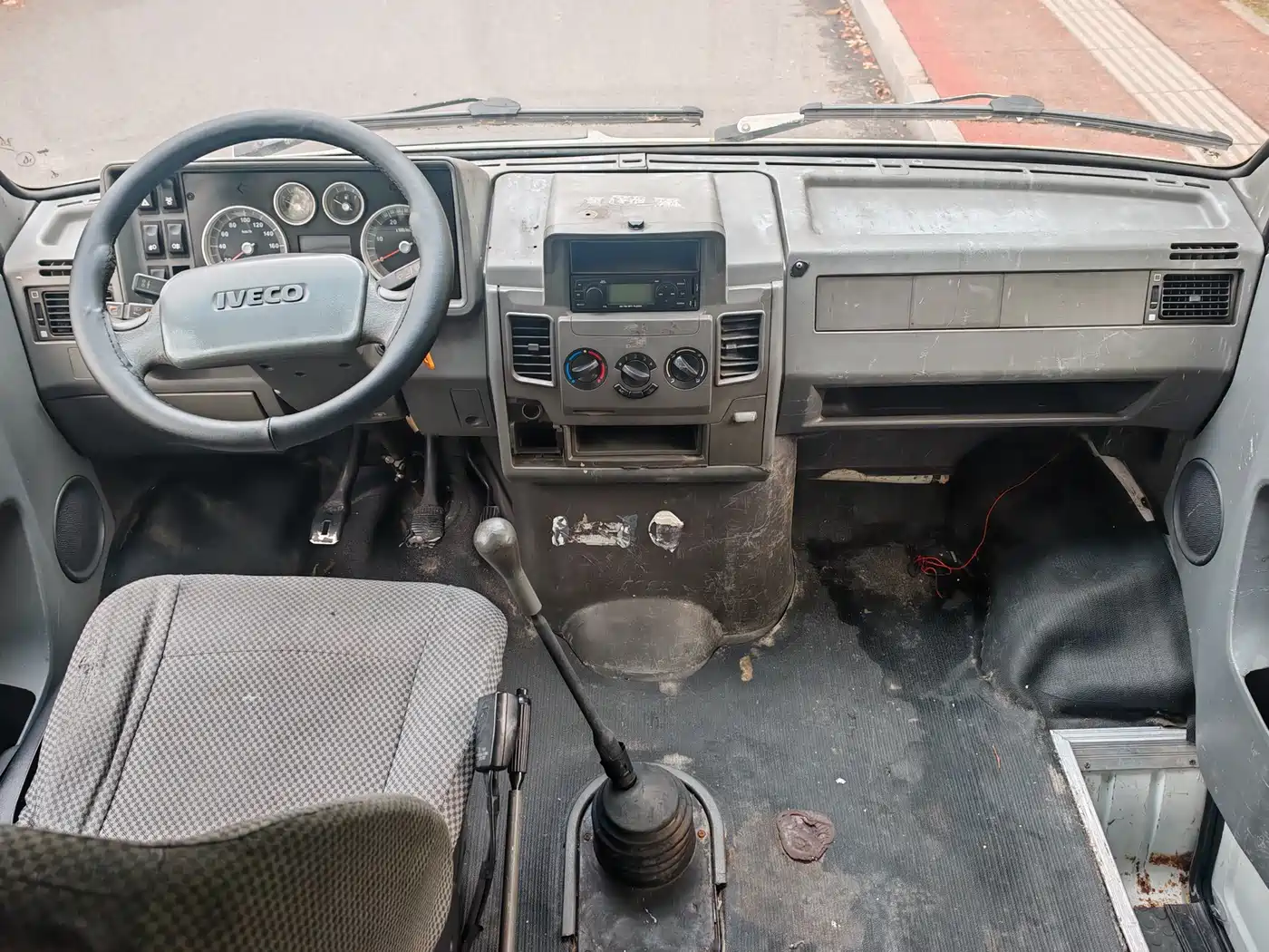 Iveco Daily 2016 2014 Model 2.5T-A35 NJ6484ACM47Z4