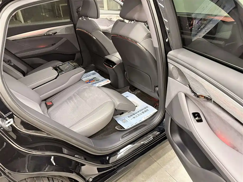 Voyah Passion 2024 2024 PHEV AWD Ultra Long Range Flagship