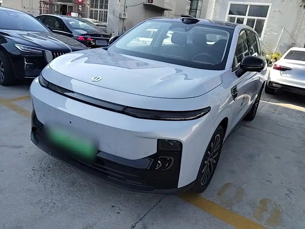 2026 Leapmotor B10