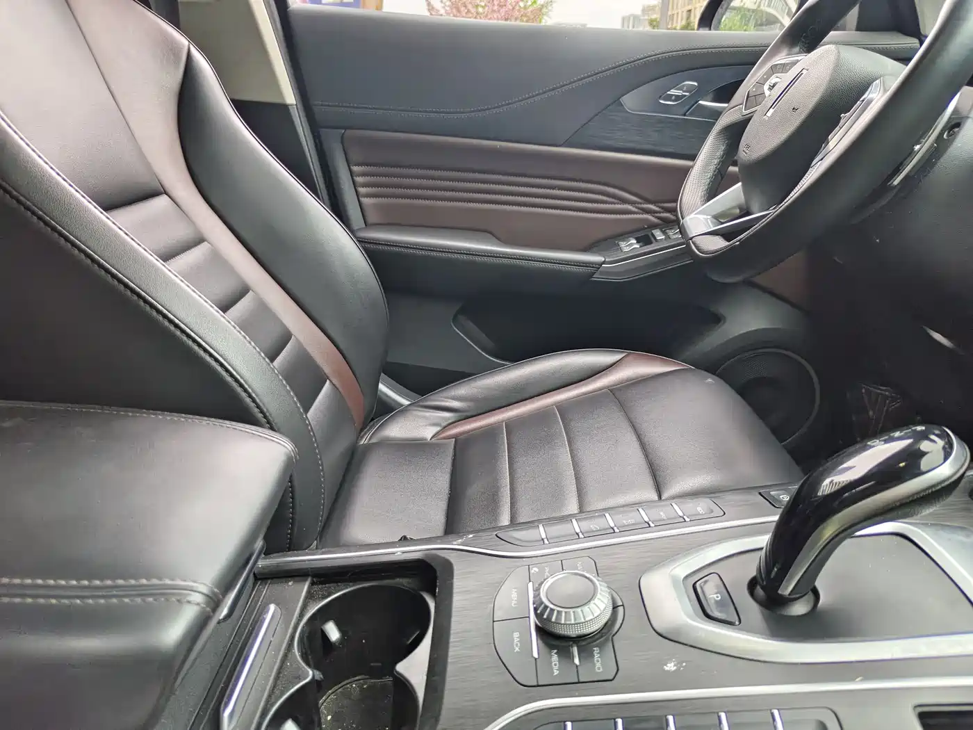 WEI PAI WEI BRAND VV5