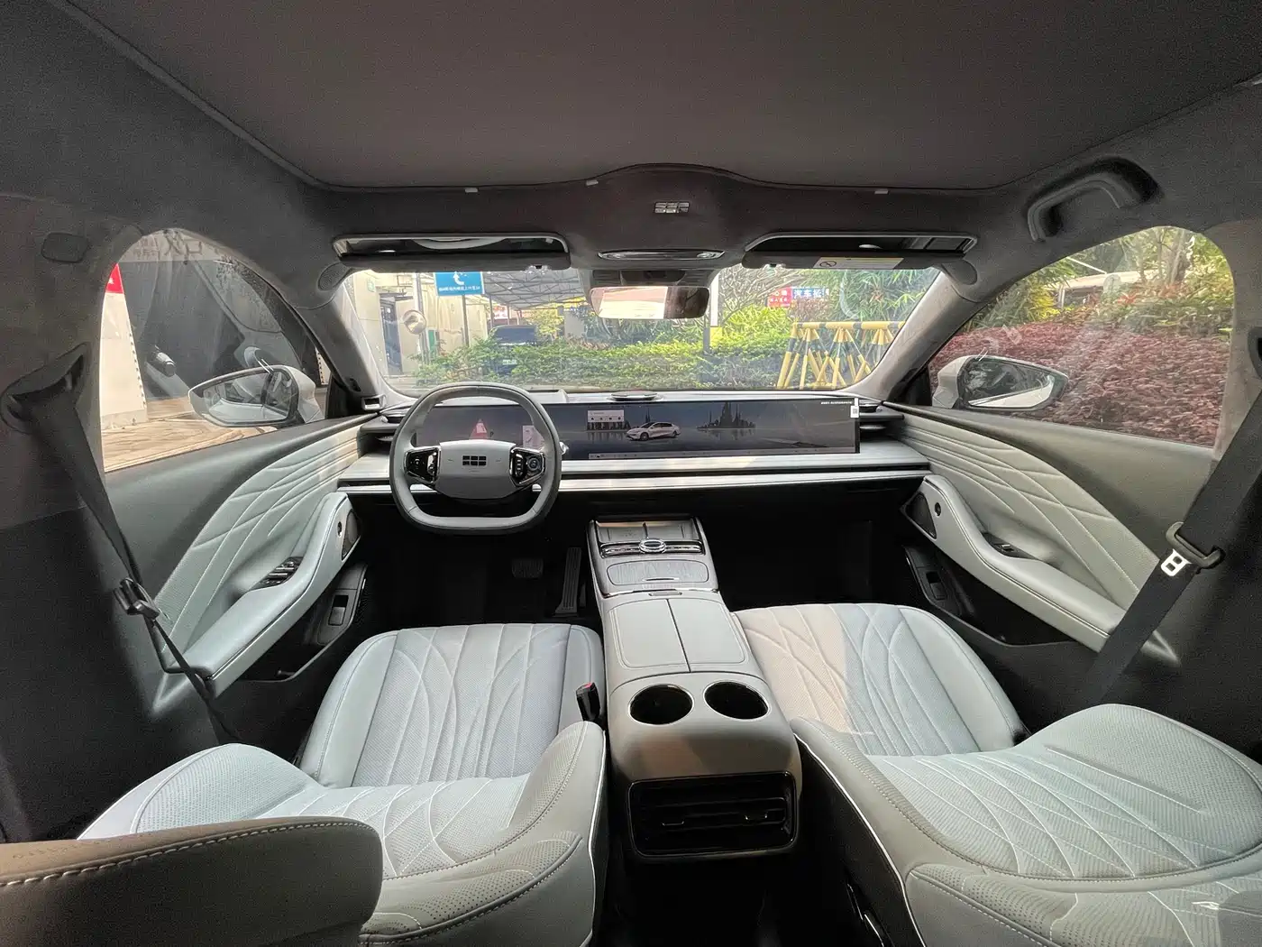 GEELY GALAXY GALAXY E8