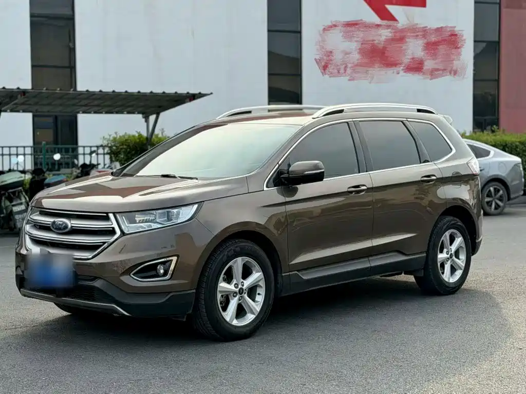 Фото 1 - Ford Edge