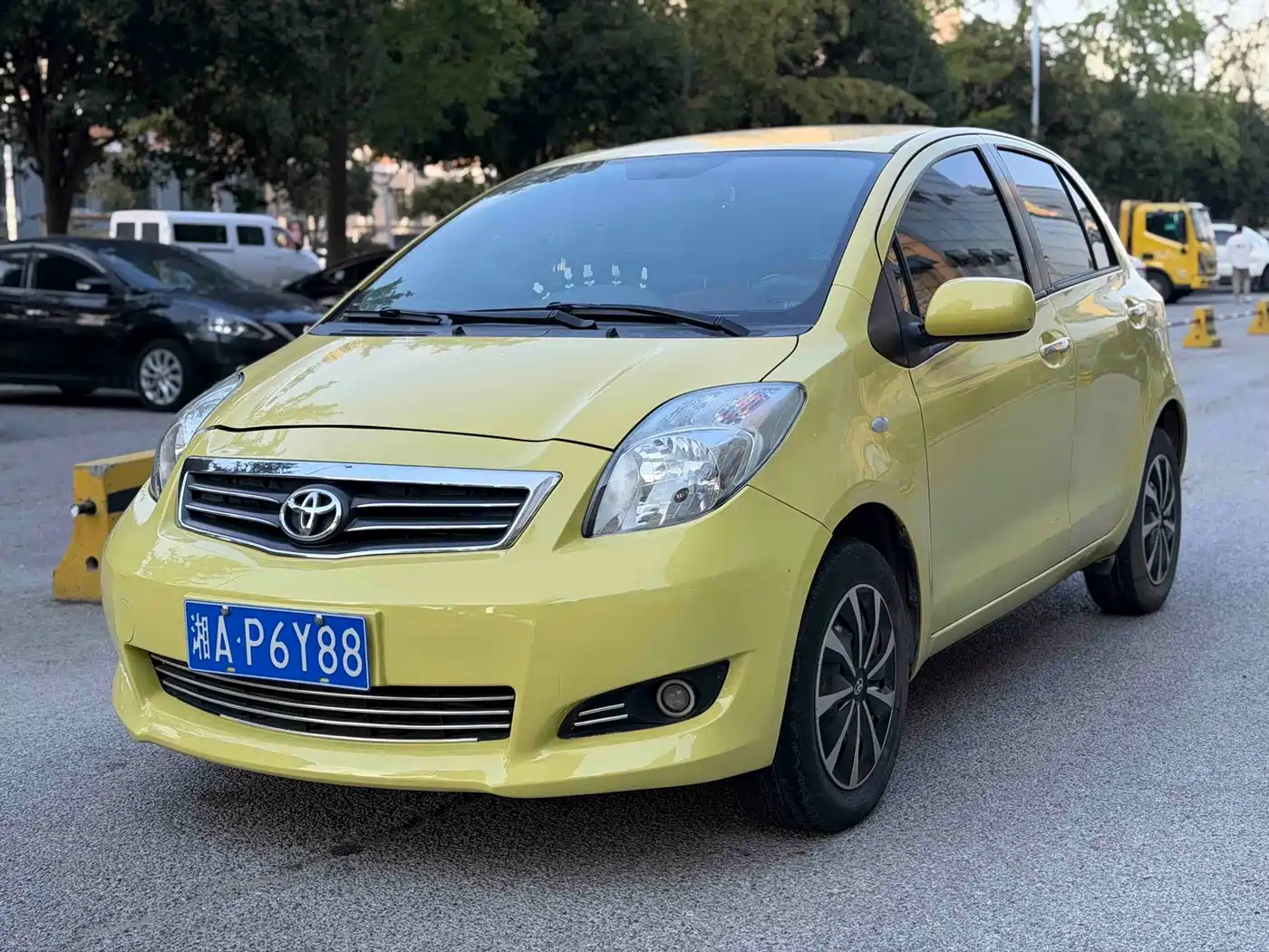 Toyota Yaris 2011 — пригон из Китая