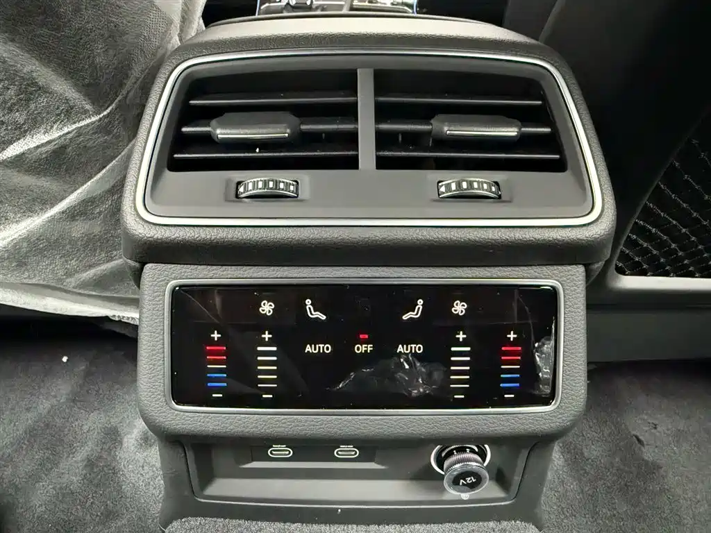 Audi A6L 2026 Model Year 45 TFSI quattro Premium Dynamic фото 11