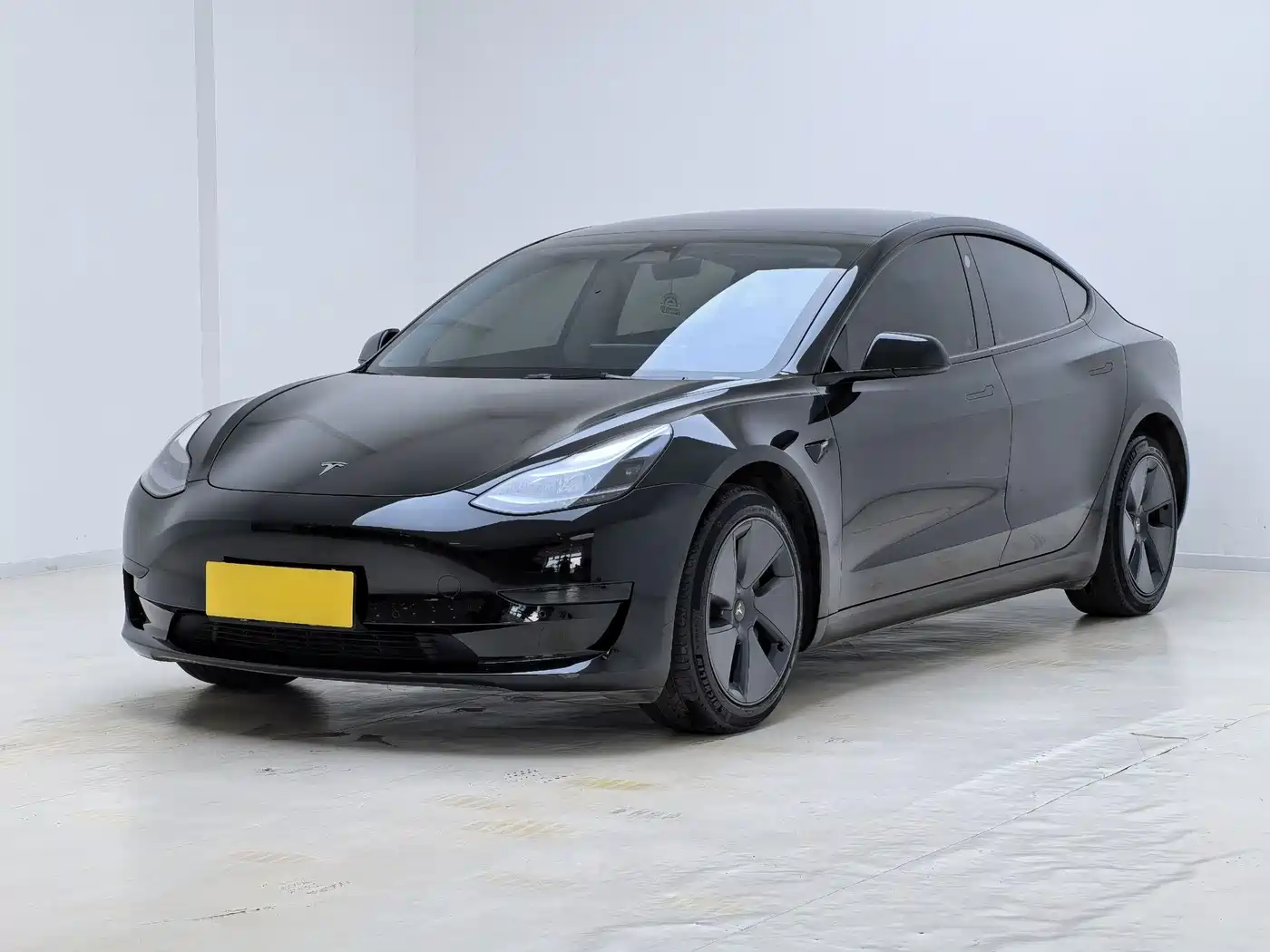 Photo 1 - Tesla Model 3