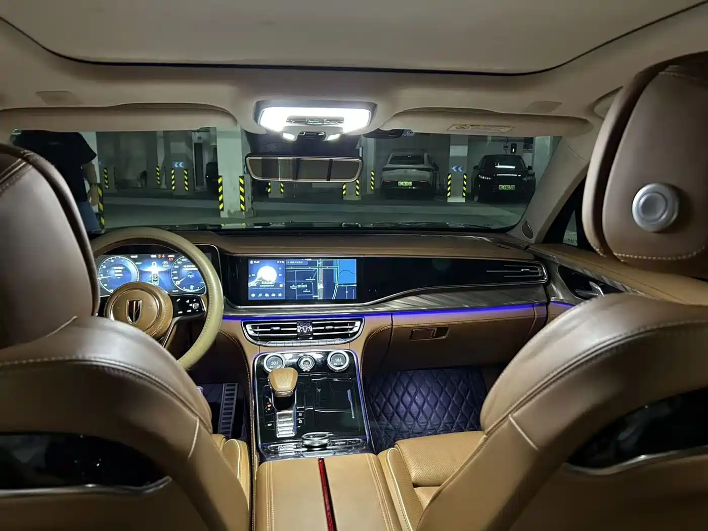 Hongqi H9 2020 2020 2.0T Smart Connection Qi Xiang Edition