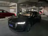 Photo 2 - Hongqi H9