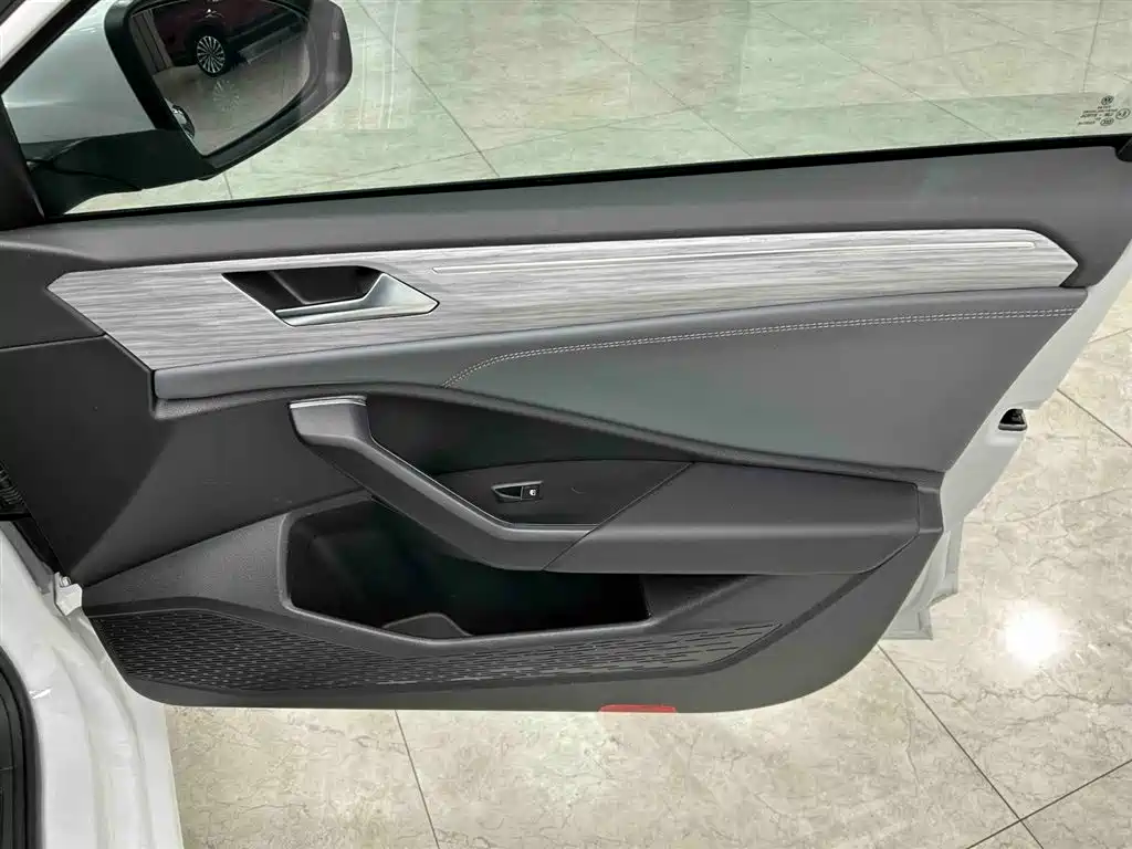 Volkswagen Sagitar 2023 280TSI DSG Beyond Lite фото 12