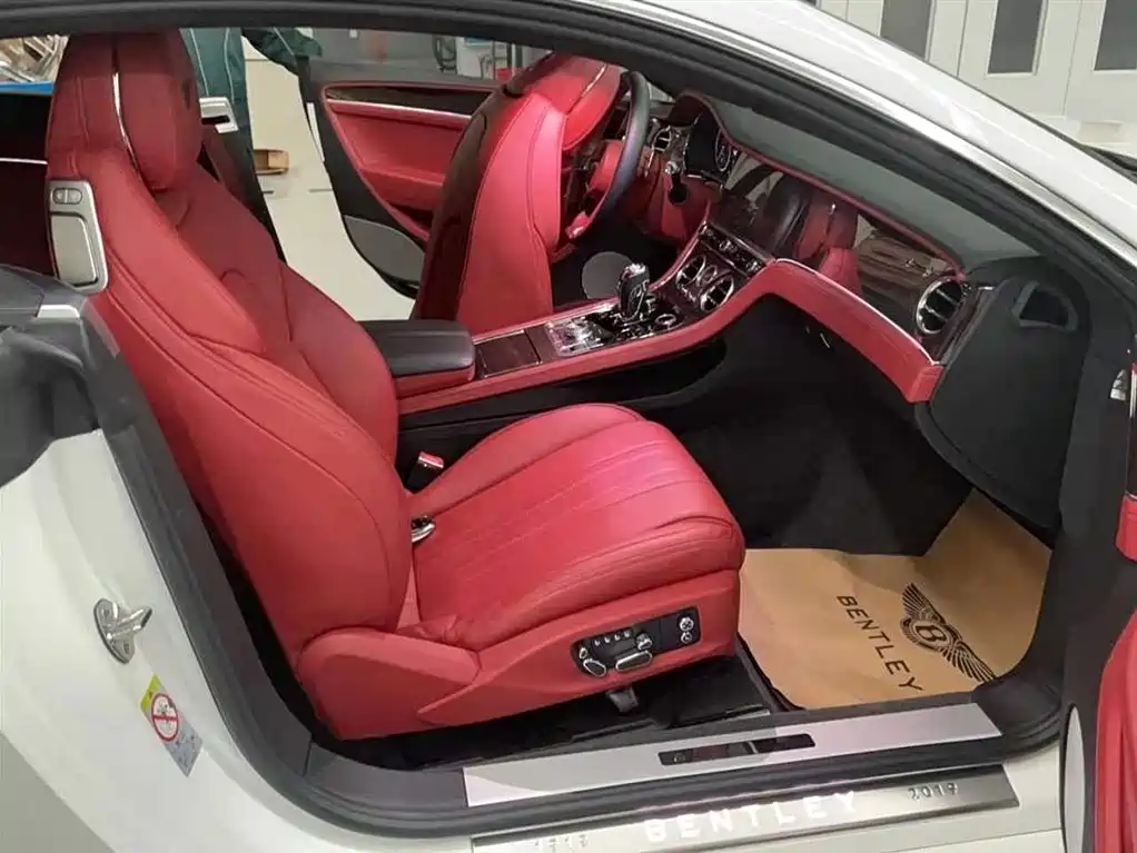 Bentley Continental 2018 6.0T GT W12 фото 4