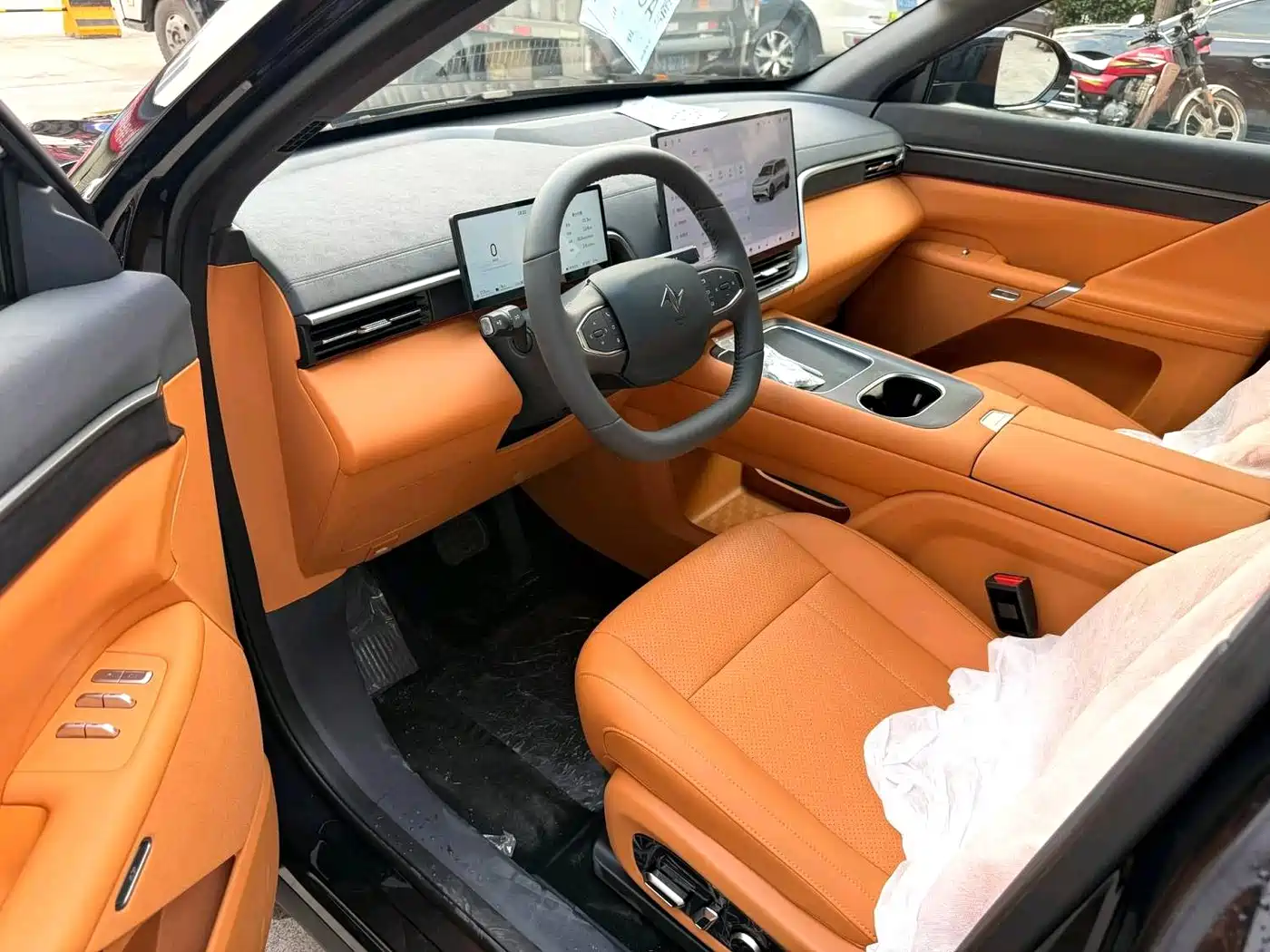 Dongfeng Yipai eπ008 2026 2026 6-seater EREV Family Joy Edition