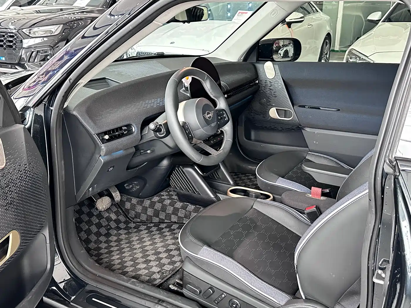 MINI ELECTRIC  COOPER