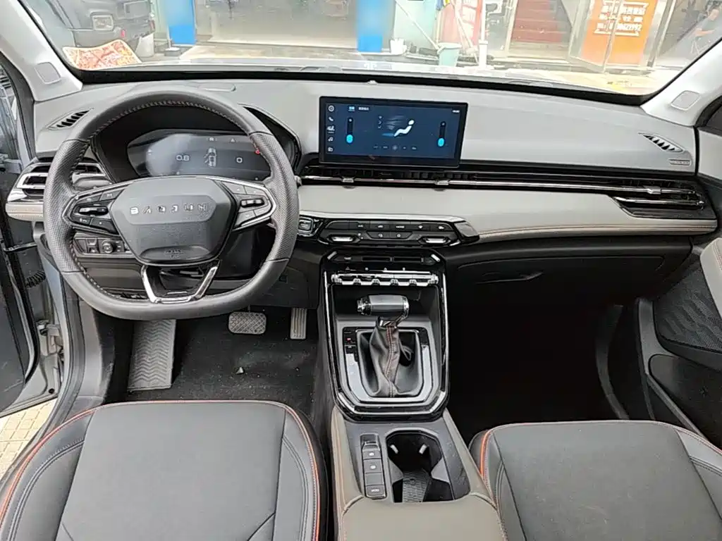 Фото 10 - Baojun RS-3