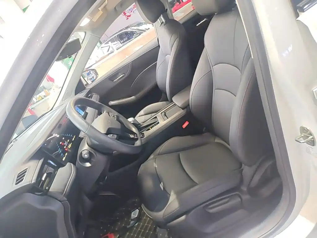 Roewe i5 2026 2026 1.5L CVT Luxury