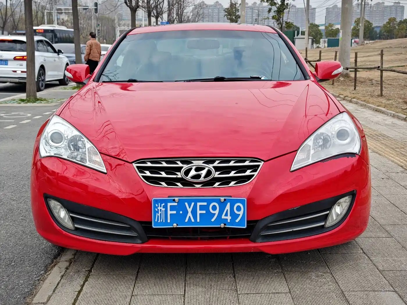 Hyundai Genesis Coupe 2009 Model 2.0T Automatic Luxury Edition фото 2