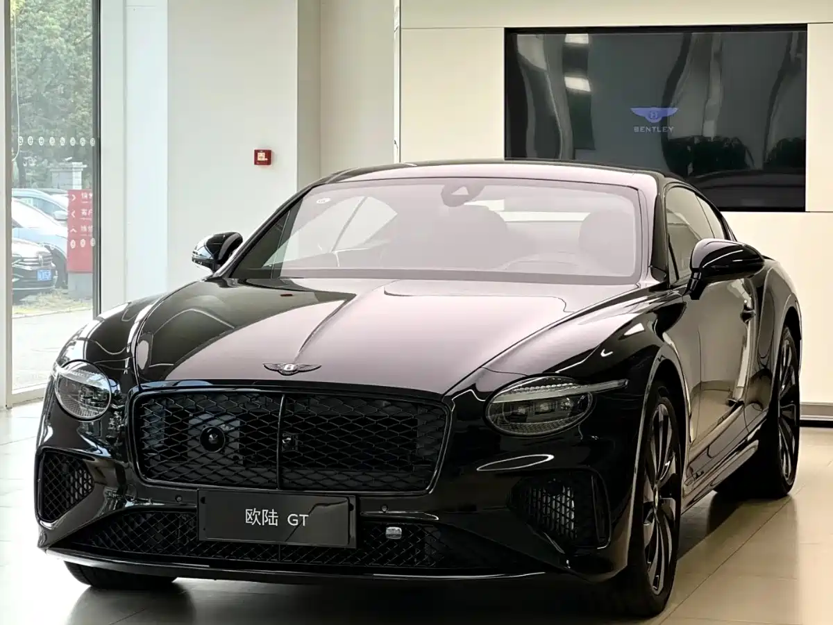 Bentley Continental Plug-in Hybrid 2026 GT Base Model