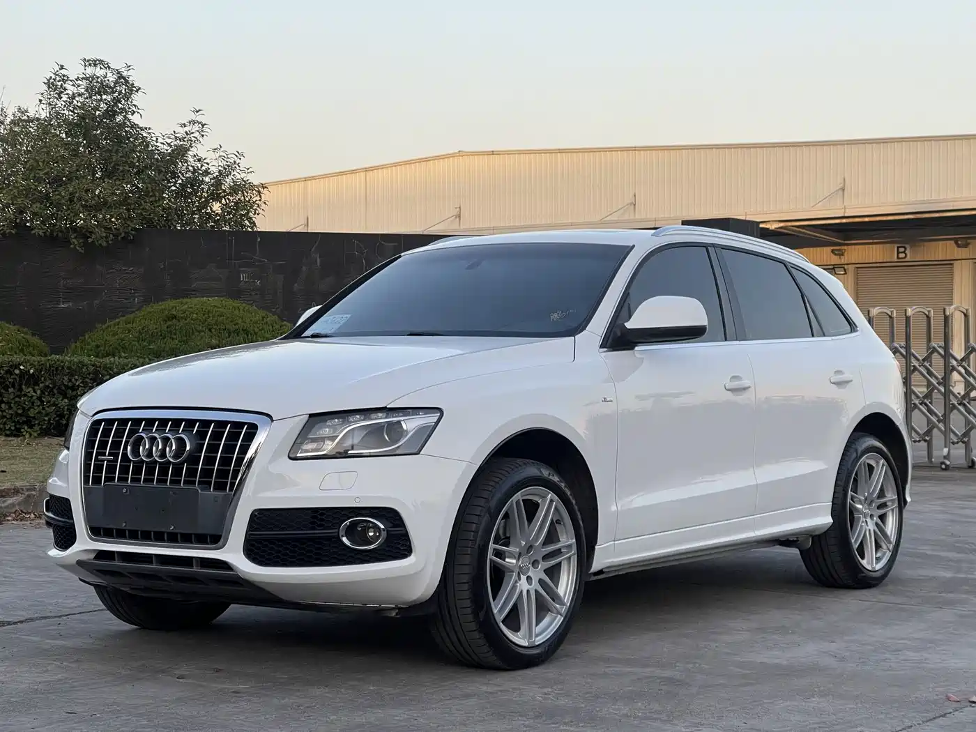 Audi Q5 (Import) 2010 2010 2.0TFSI Sport Edition