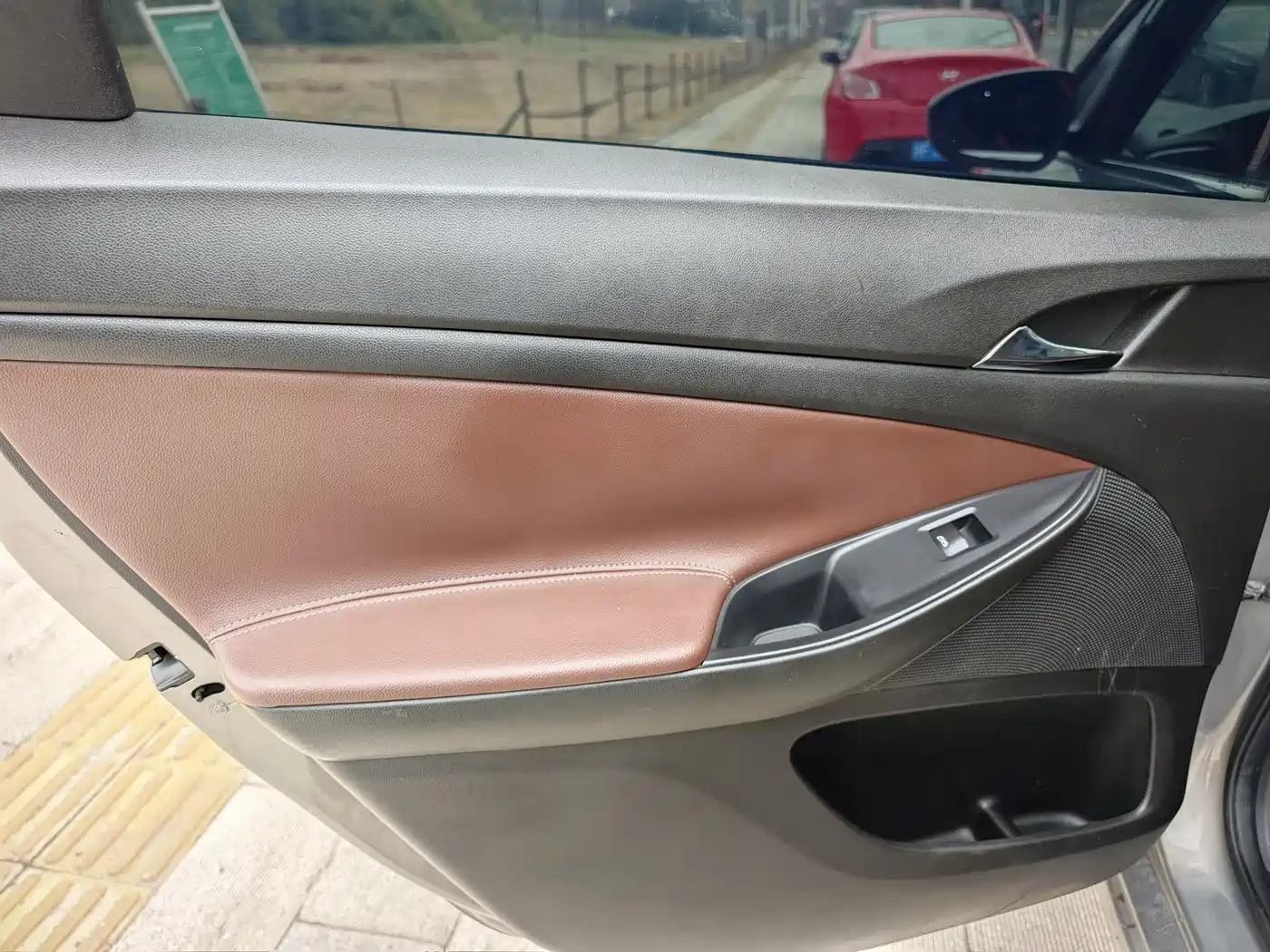 Buick GL6 2018 18T 6-Seater Premium фото 12