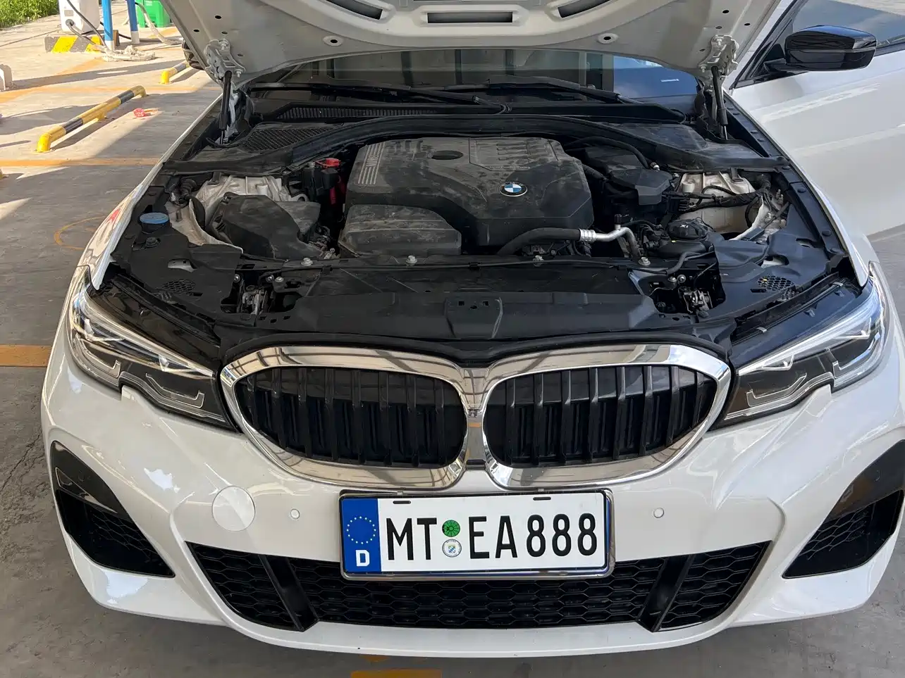 BMW 3-SERIES