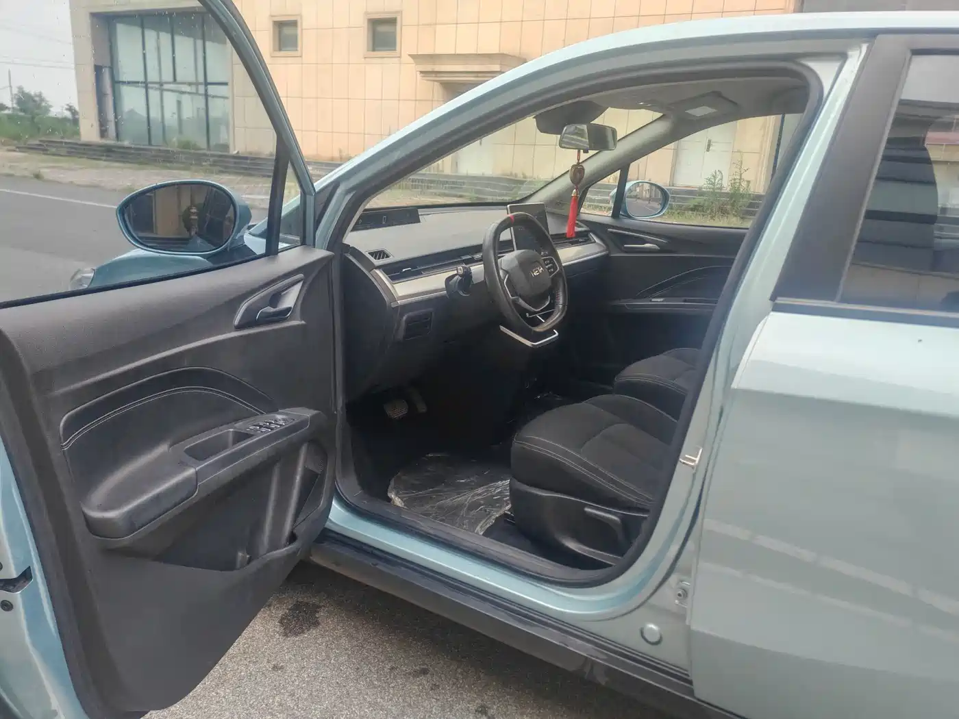 صورة 15 - Nezha Auto Nezha V