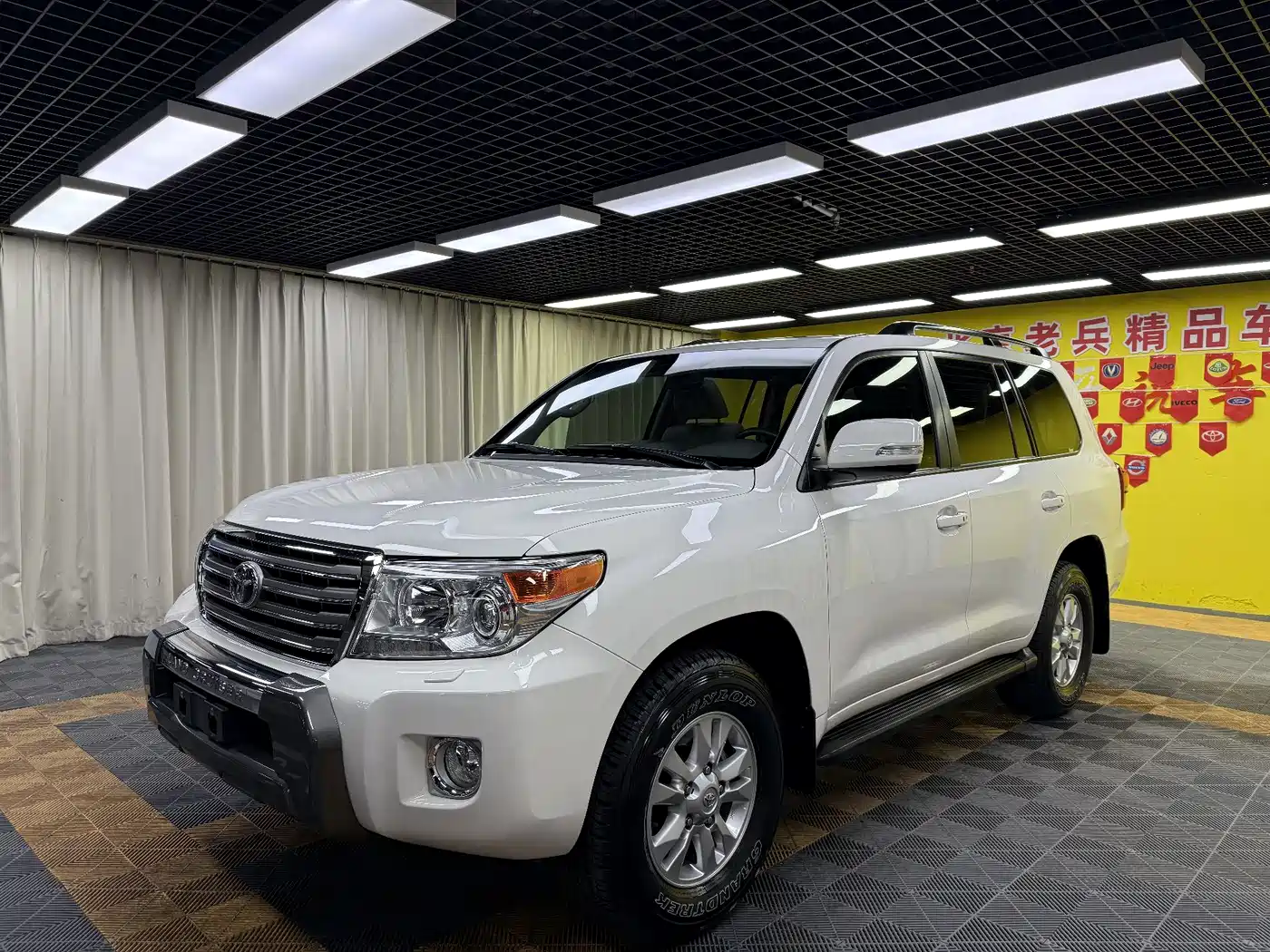 Toyota Land Cruiser 2012 4.0L Automatic VX
