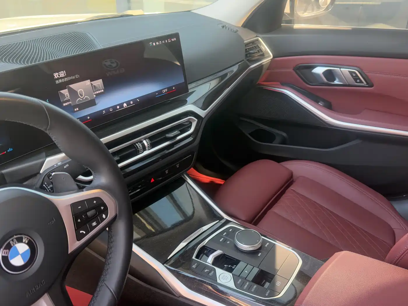 BMW 3 Series 2023 325Li M Sport Package фото 6