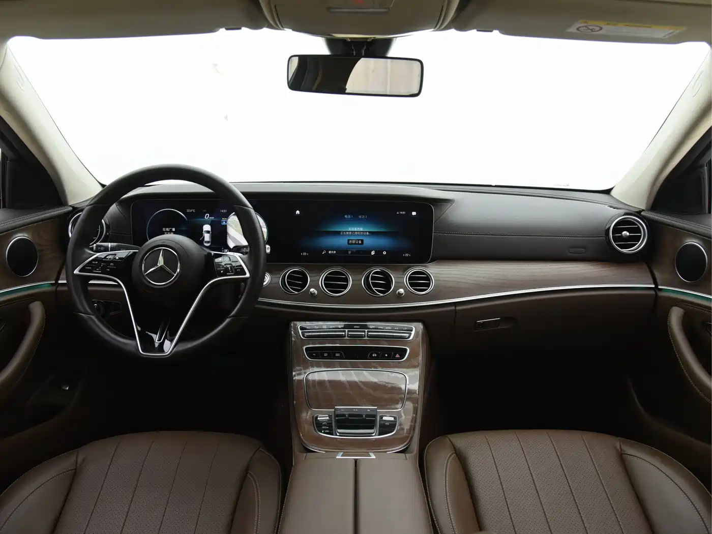 Mercedes-Benz E-Class 2023 E 300 L Fashion фото 7