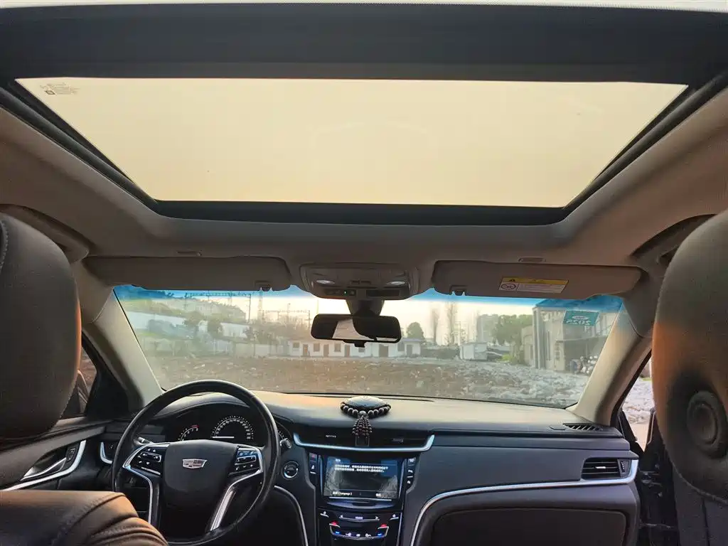 Cadillac XTS 2018 28T Technology фото 9