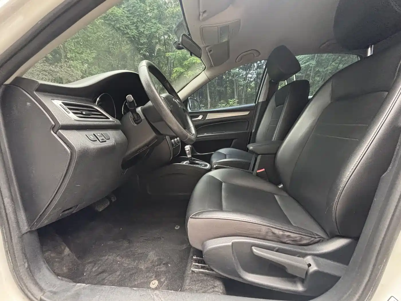 Besturn B30 2019 2019 1.6L Automatic Comfort