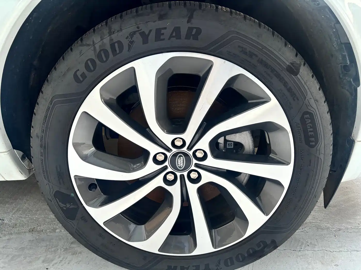 Photo 24 - Land Rover Discovery Sport