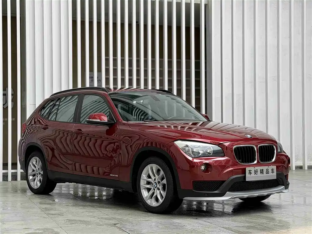 BMW X1 2015 Model sDrive18i Fashion Advanced Edition фото 3