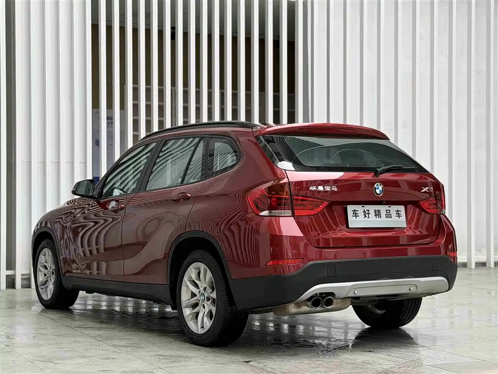 BMW X1 2015 Model sDrive18i Fashion Advanced Edition фото 11