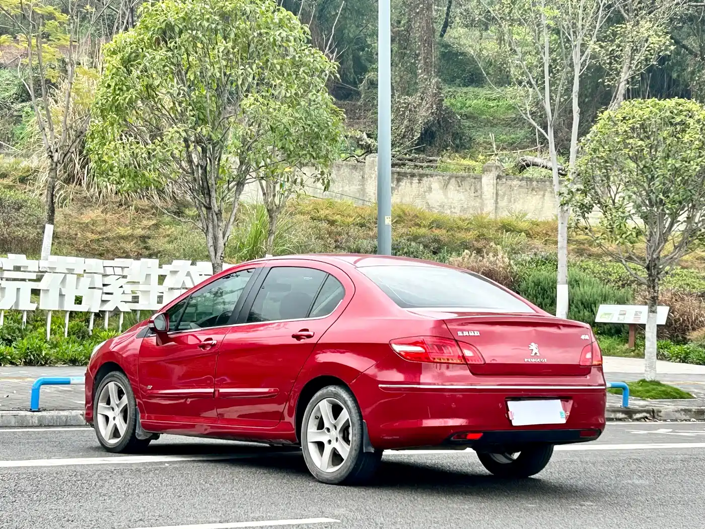 Фото 13 - Peugeot 408