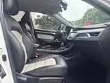 Фото 12 - Geely Vision