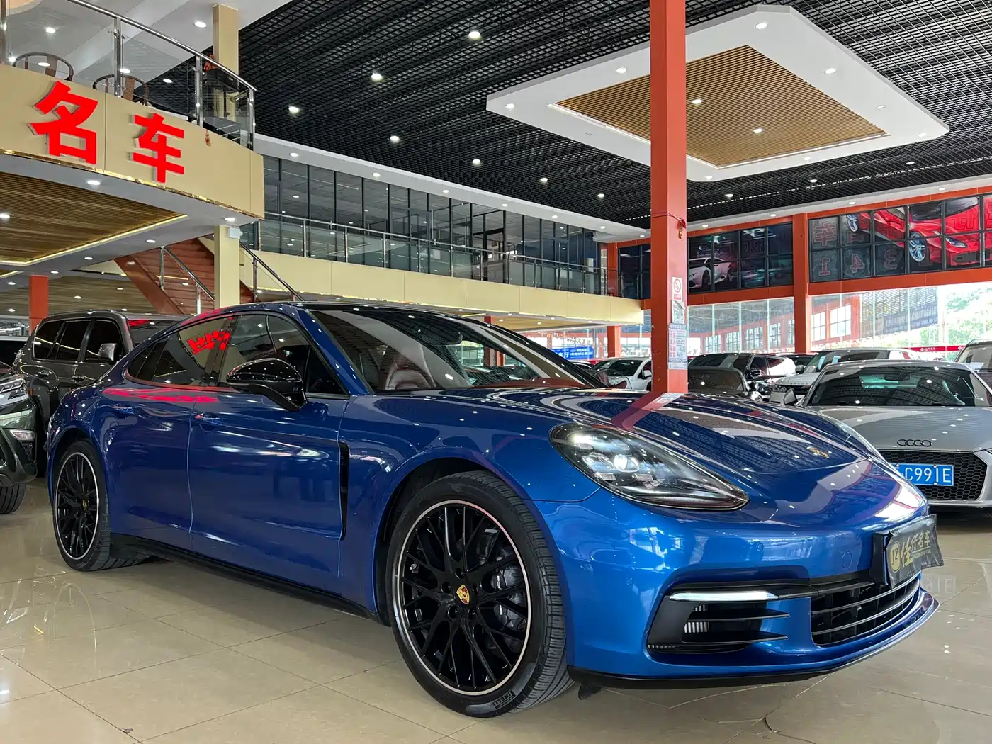 Porsche Panamera 2019 Panamera 2.9T фото 3