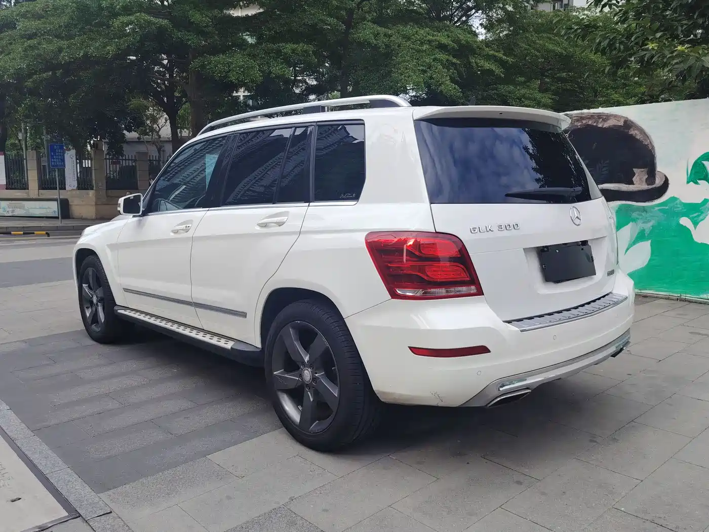 Mercedes-Benz GLK-Class 2013 GLK 300 4MATIC Dynamic Sunroof фото 7