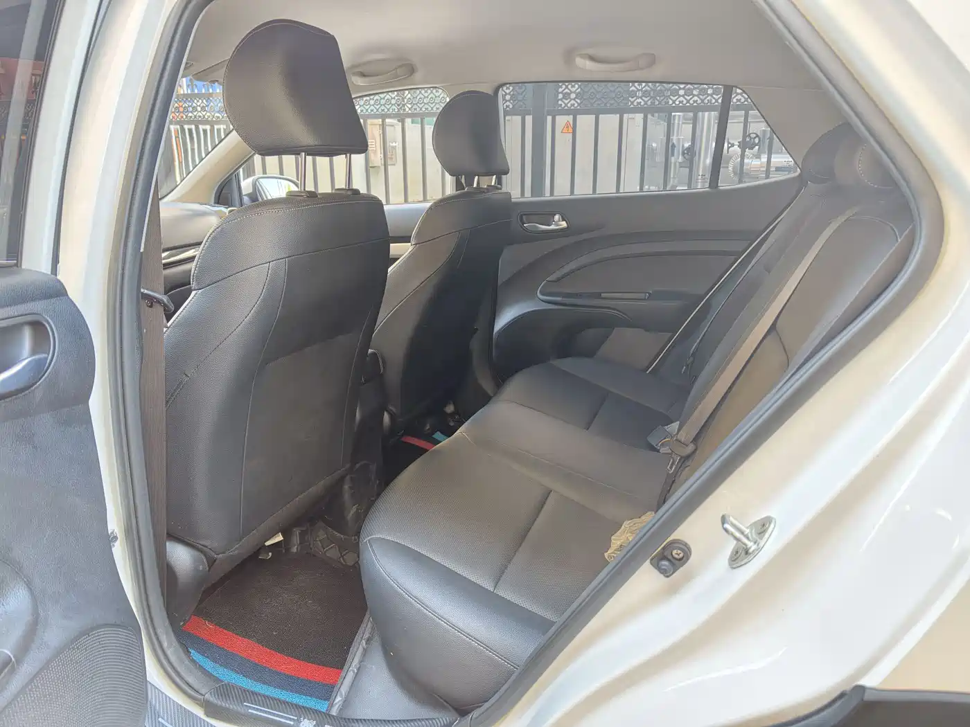Kia KX1 2021 1.4L Automatic Fun Edition фото 6