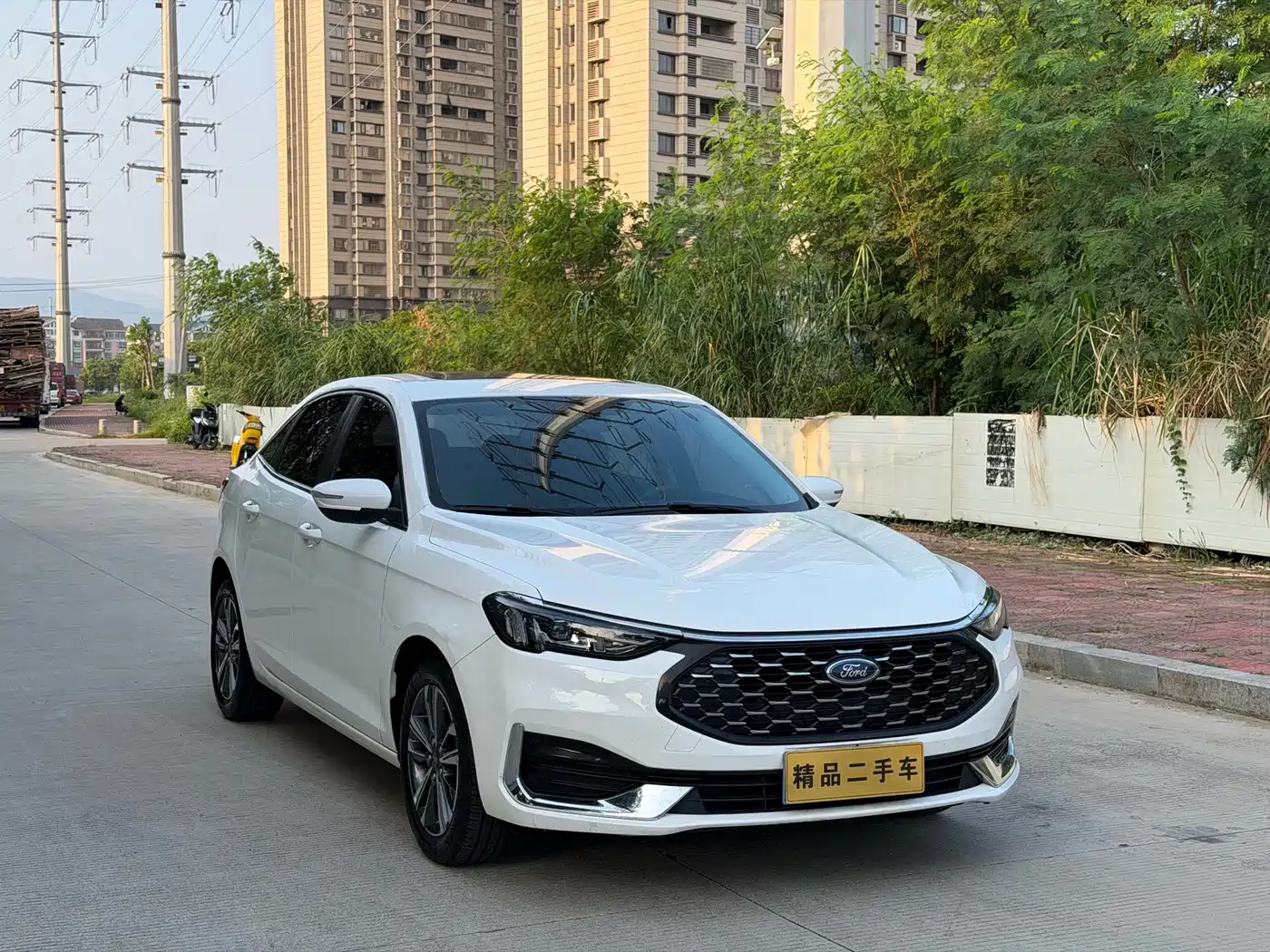 2022 Ford Escort