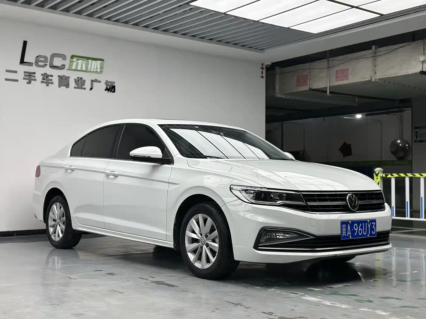Volkswagen Bora 2020 1.5L Automatic Elite фото 3