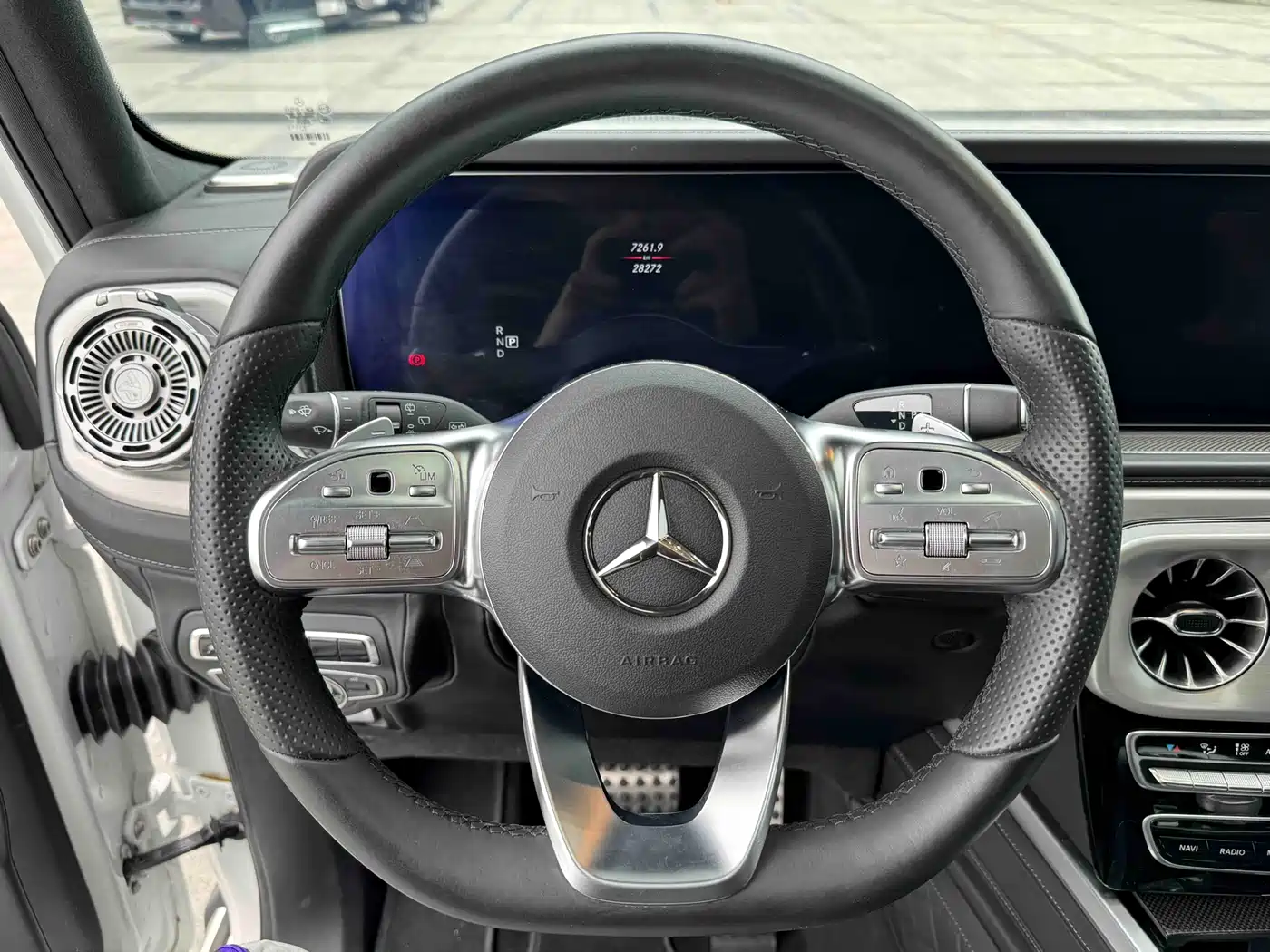 Mercedes-Benz G-Class 2023 G 500 фото 19